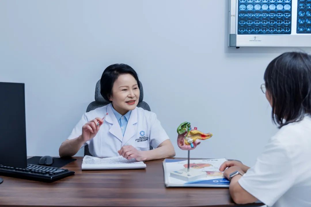 中国医师节：以健康之名，致敬每一位执着坚守的中国医师(图5)