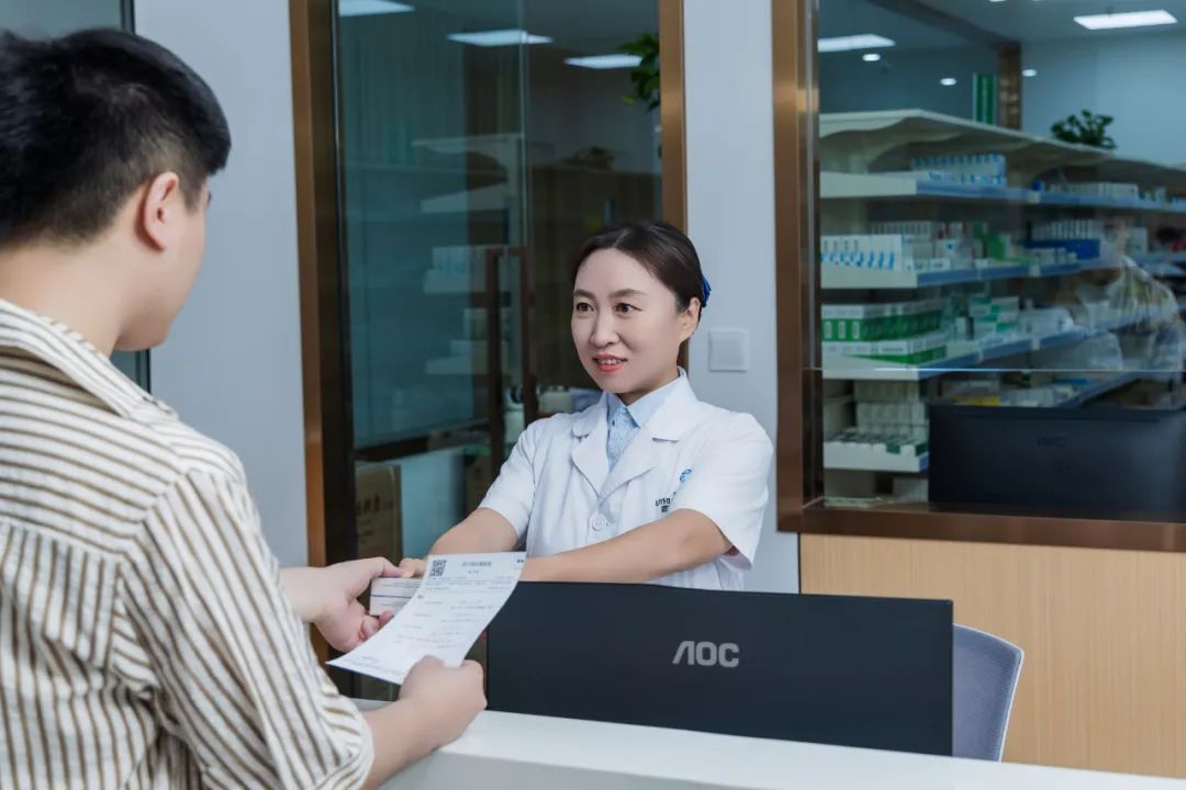 中国医师节：以健康之名，致敬每一位执着坚守的中国医师(图6)